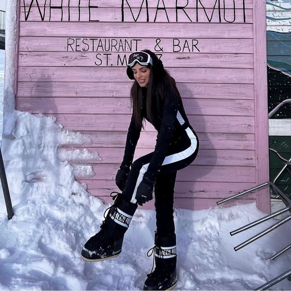 Winter/ Snow boots- Moonboots Black/ white - Picture 7 of 7